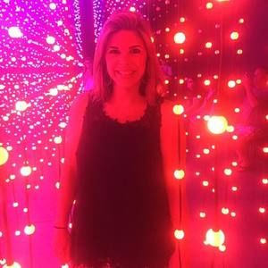 Meet your Posher, Lindsay